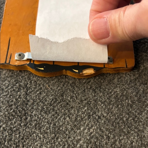 Diamond Supply Co. Chef Paper Holder in Yellow and Brown - Picture 3 of 6